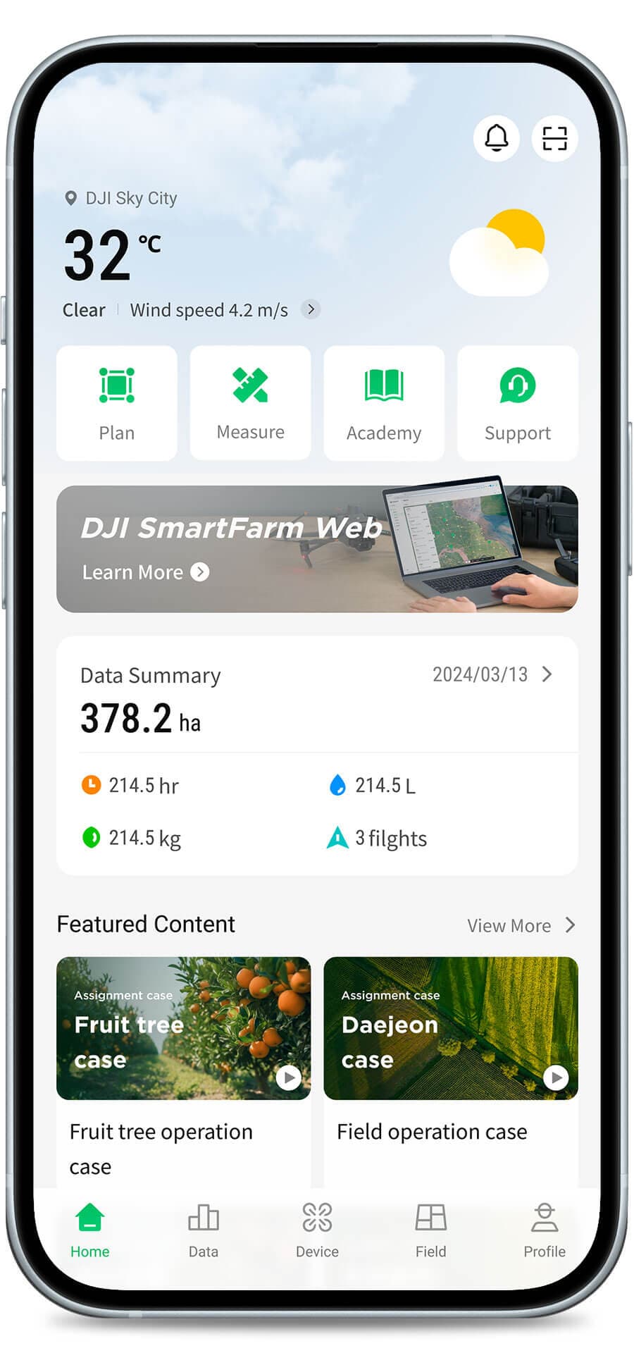 Pantalla de inicio de la app DJI SmartFarm con el resumen del día: hectáreas, horas, litros y vuelos